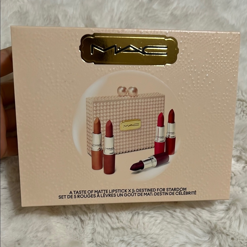 MAC Cosmetics A Taste of Matte Lipstick Set - 5 lipsticks plus one pearl case